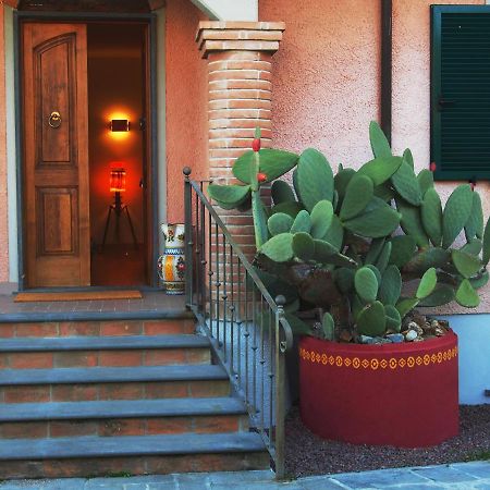 La Casa Di Mario Villa Massa  Exteriör bild