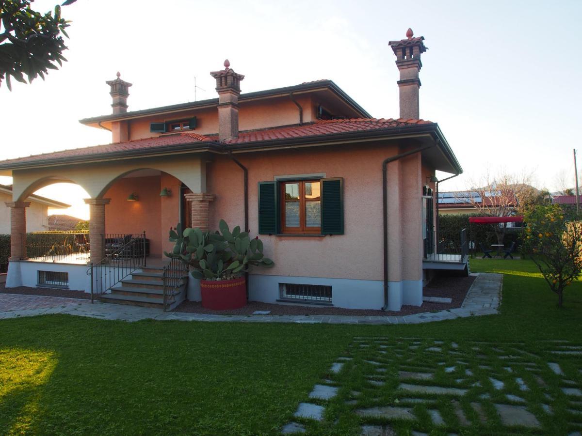 La Casa Di Mario Villa Massa  Exteriör bild